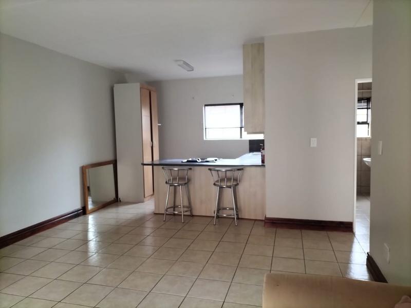 2 Bedroom Property for Sale in Pellissier Free State